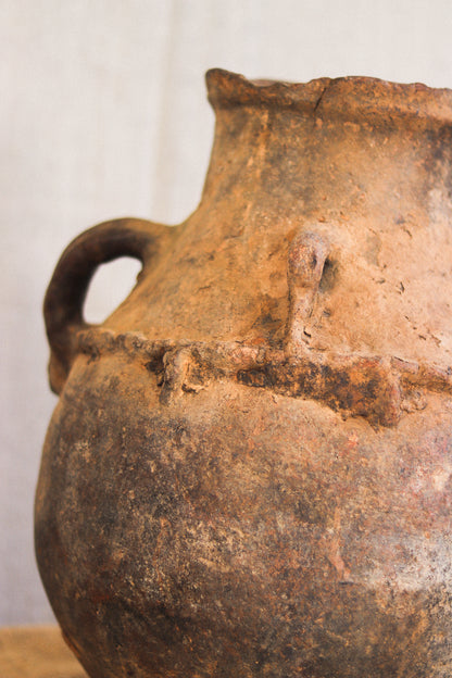 Early Berber Terracotta Storage Vessel | No. 1