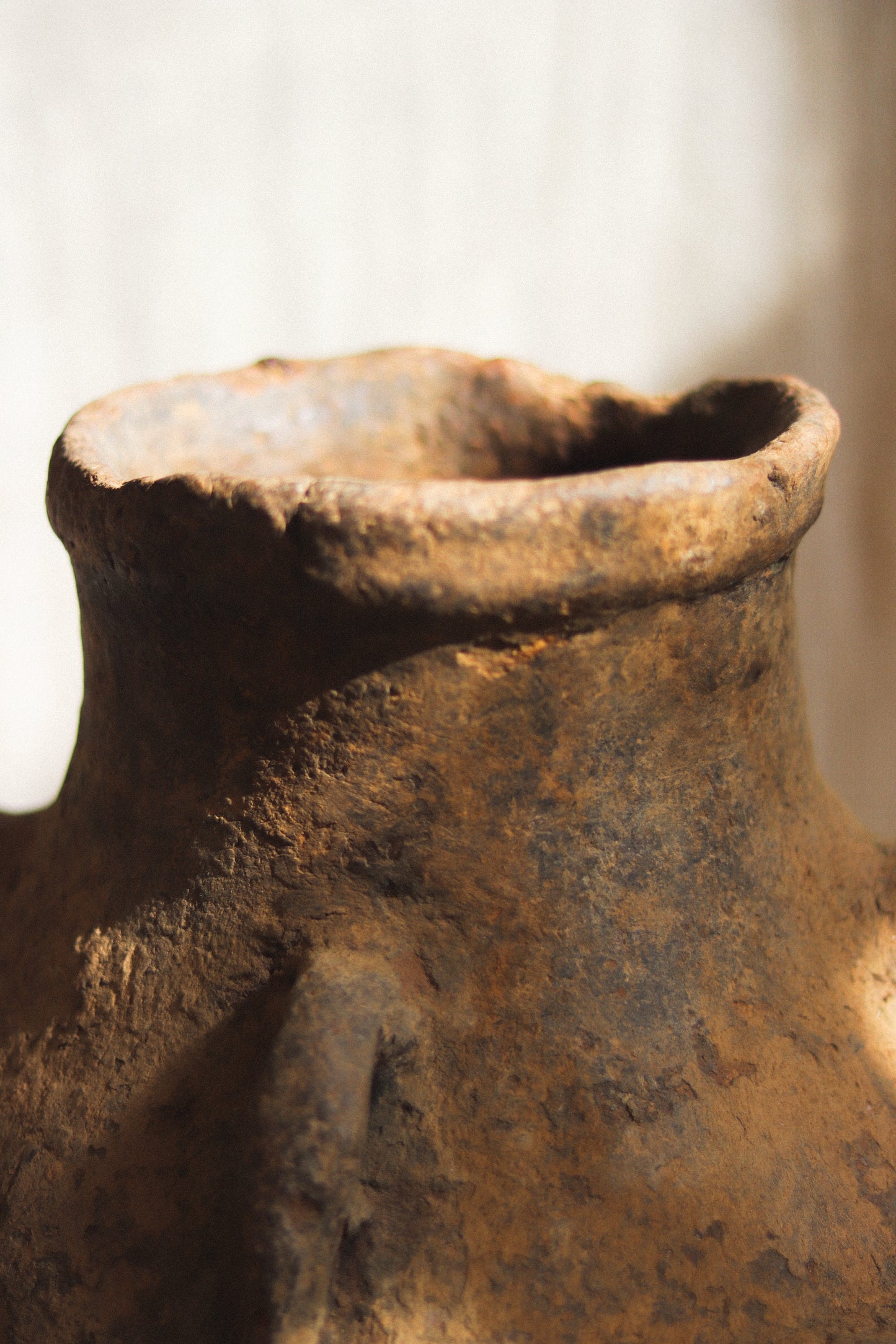 Early Berber Terracotta Storage Vessel | No. 1