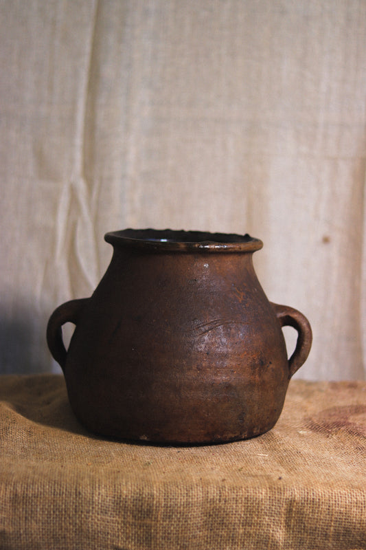 Medium Berber Terracotta Oil Pot
