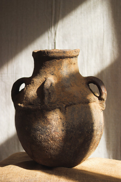 Early Berber Terracotta Storage Vessel | No. 1