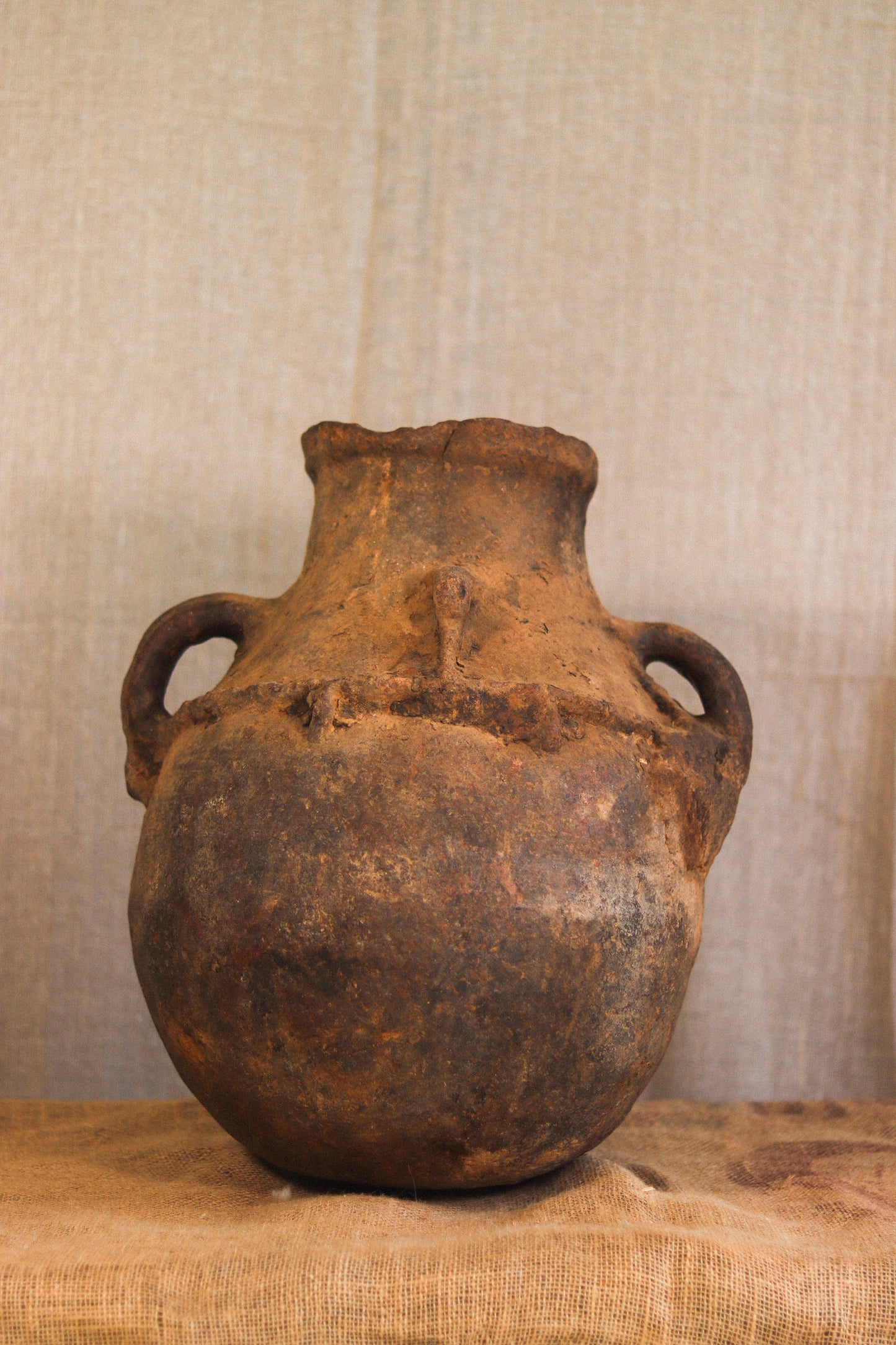 Early Berber Terracotta Storage Vessel | No. 1
