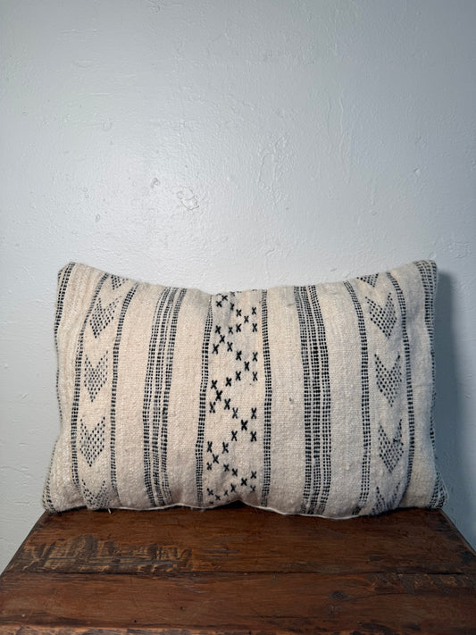 Medium Hand-Woven Hanbel Cushion Cover | Ivory Tribal Chevron No. 1